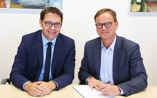 "Historischer Vertrag zwischen dem Ortenaukreis und der Stadt Achern"