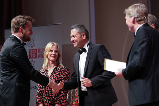 KlinikAward 2019 Verleihung der Urkunde an Herrn Keller